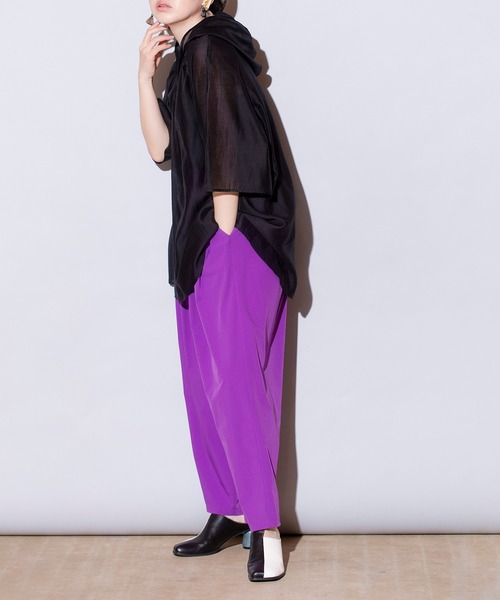 OSMOSIS（オズモーシス）の「フーデッドプルオーバー（シャツ/ブラウス・レディース・アイボリー/グレイッシュベージュ/ブラック・ONE SIZE）」の11枚目の写真