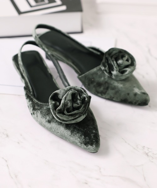 VIVIAN（ヴィヴィアン）の「ポインテッドトゥローズスリングバックパンプス（パンプス・レディース・シルバー/グリーン/ブラック・LL/S/M/L）」の3枚目の写真