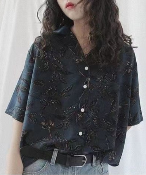 SHEENA（シーナ）の「ボタニカル柄オープンカラーシャツ（シャツ/ブラウス・レディース・ネイビー・M）」の6枚目の写真