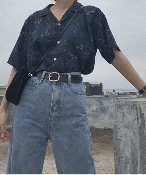 SHEENA（シーナ）の「ボタニカル柄オープンカラーシャツ（シャツ/ブラウス・レディース・ネイビー・M）」の10枚目の写真