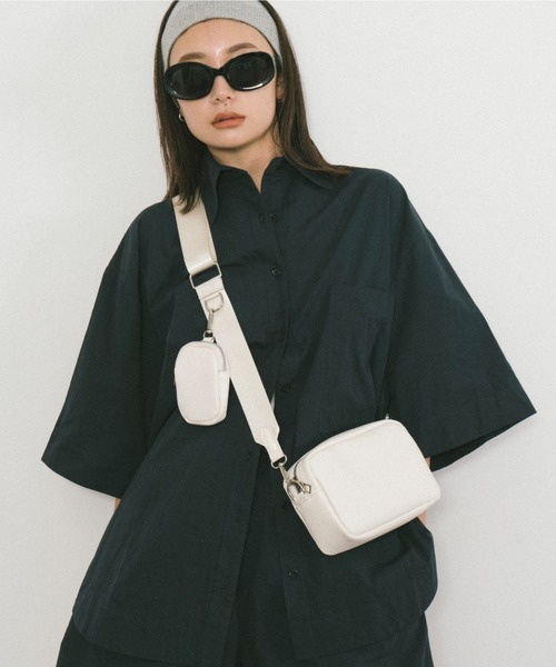 HANNE（アン）の「ポーチコンビショルダーバッグ（ショルダーバッグ・レディース・ブラック/ホワイト・FREE）」の12枚目の写真