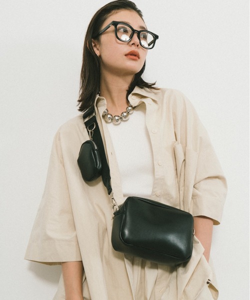 HANNE（アン）の「ポーチコンビショルダーバッグ（ショルダーバッグ・レディース・ブラック/ホワイト・FREE）」の9枚目の写真