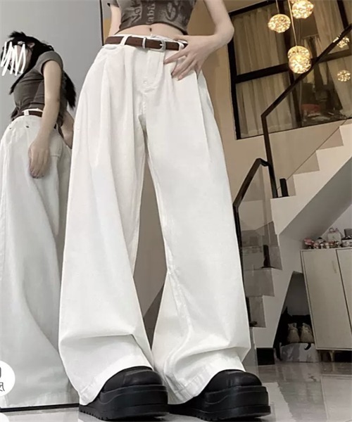 FREE STYLISTS（フリー スタイリスト）の「タックワイドデニムパンツ（デニムパンツ・レディース・カーキ/ホワイト・S/M/L/XL/2XL）」の4枚目の写真