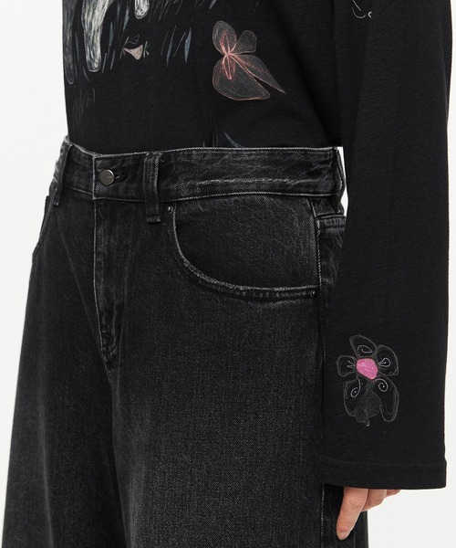 JNBY（ジェーエヌビーワイ）の「Vintage Wide-leg Jeans / ヴィンテージジーンズ（デニムパンツ・レディース・ブラック/グレー/ベージュ・34/36/38）」の11枚目の写真