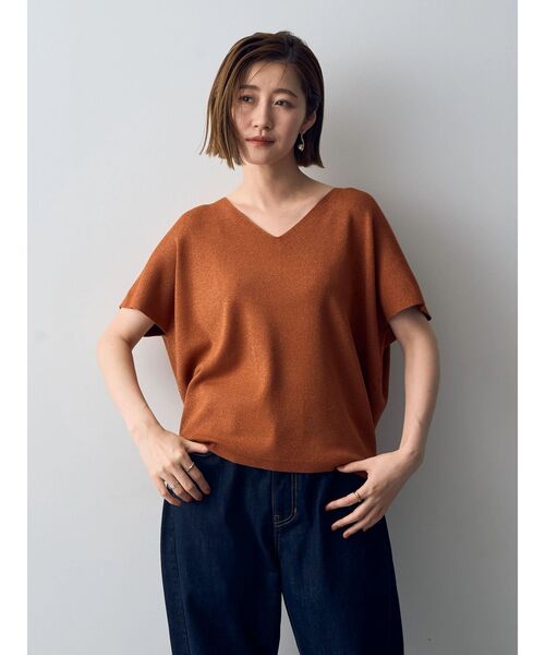 YECCA VECCA(イェッカヴェッカ)の「ラメVネックドルマンニット(ニット/セーター・レディース・ブラック/テラコッタ/ベージュ・FREE)」の6枚目の写真