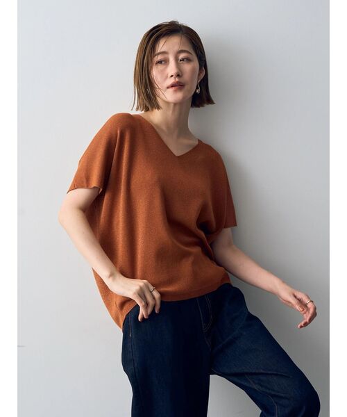 YECCA VECCA(イェッカヴェッカ)の「ラメVネックドルマンニット(ニット/セーター・レディース・ブラック/テラコッタ/ベージュ・FREE)」の7枚目の写真