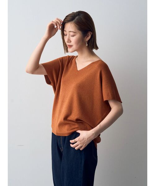 YECCA VECCA(イェッカヴェッカ)の「ラメVネックドルマンニット(ニット/セーター・レディース・ブラック/テラコッタ/ベージュ・FREE)」の9枚目の写真