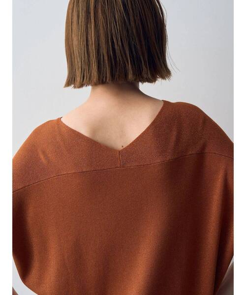 YECCA VECCA(イェッカヴェッカ)の「ラメVネックドルマンニット(ニット/セーター・レディース・ブラック/テラコッタ/ベージュ・FREE)」の14枚目の写真
