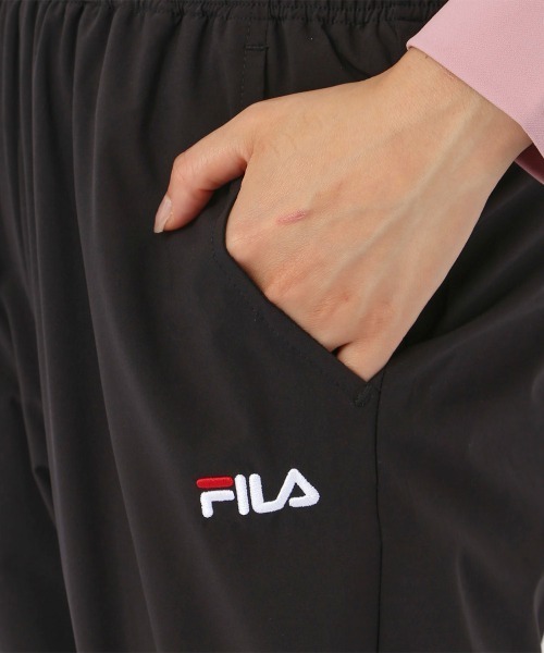 FILA(フィラ)の「ツインレイヤー ロングパンツ(その他パンツ・レディース・グレー/ネイビー/ブラック・X-LARGE/MEDIUM/LARGE)」の10枚目の写真
