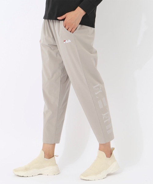 FILA(フィラ)の「ツインレイヤー ロングパンツ(その他パンツ・レディース・グレー/ネイビー/ブラック・X-LARGE/MEDIUM/LARGE)」の16枚目の写真