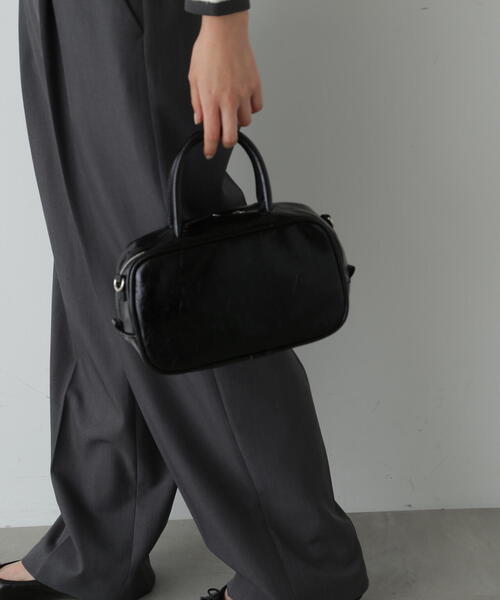 N.（N. Natural Beauty Basic）（エヌエヌナチュラルビューティーベーシック）の「◆スクエアボストンバッグ（ボストンバッグ・レディース・レッド/シルバー/ブラック・ﾌﾘ-）」の11枚目の写真