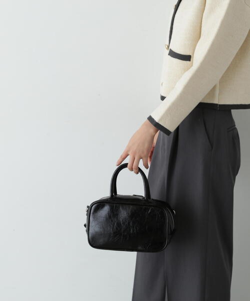 N.（N. Natural Beauty Basic）（エヌエヌナチュラルビューティーベーシック）の「◆スクエアボストンバッグ（ボストンバッグ・レディース・レッド/シルバー/ブラック・ﾌﾘ-）」の6枚目の写真