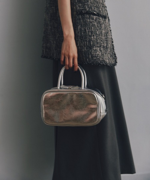 N.（N. Natural Beauty Basic）（エヌエヌナチュラルビューティーベーシック）の「◆スクエアボストンバッグ（ボストンバッグ・レディース・レッド/シルバー/ブラック・ﾌﾘ-）」の3枚目の写真