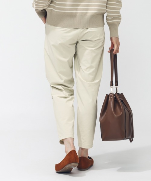 TIGORA（ティゴラ）の「ティゴラ TIGORA 4WAYストレッチテーパードパンツ（その他パンツ・レディース・ベージュ/オフホワイト/ブラック・M/L/S/XL）」の10枚目の写真