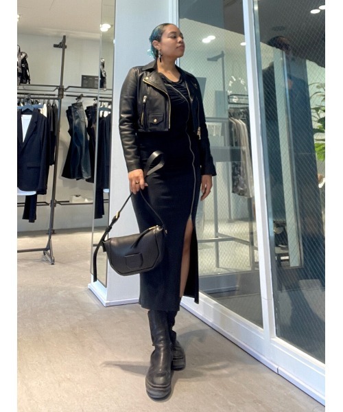 ALLSAINTS（オールセインツ）の「MADEA LEATHER CROSSBODY BAG | MADEA レザー クロスボディ バッグ（ショルダーバッグ・レディース・ブラック・ONE SIZE）」の13枚目の写真