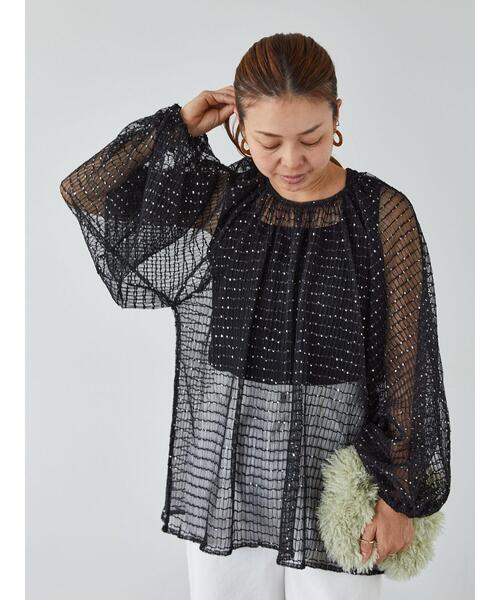 Lugnoncure(ルノンキュール)の「無地スパンコールアソートチュールトップス(その他トップス・レディース・ブラック/ベージュ/シルバー・F)」の7枚目の写真