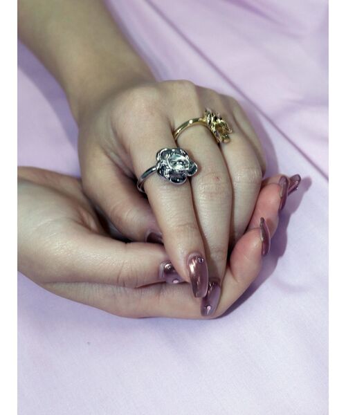 jouetie（ジュエティ）の「ローズリング（リング・レディース・シルバー/ゴールド・FREE）」の3枚目の写真