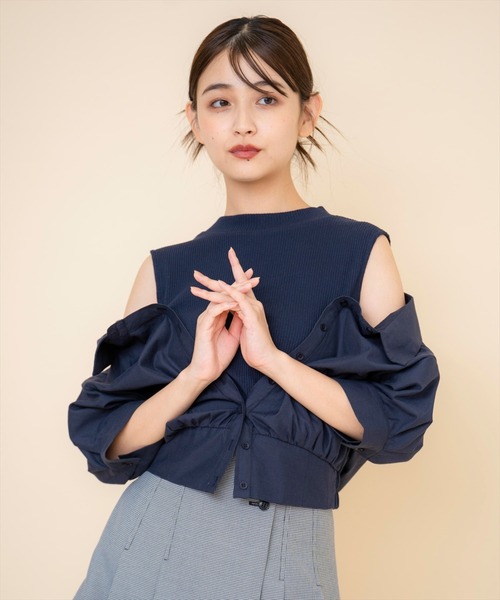 REDYAZEL（レディアゼル）の「シャツレイヤードトップス（Tシャツ/カットソー・レディース・ベージュ/ネイビー/オフホワイト・FREE）」の3枚目の写真