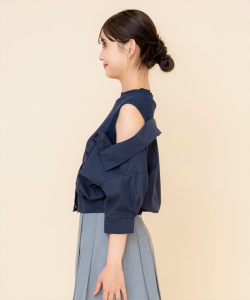 REDYAZEL（レディアゼル）の「シャツレイヤードトップス（Tシャツ/カットソー・レディース・ベージュ/ネイビー/オフホワイト・FREE）」の14枚目の写真