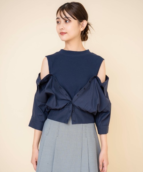 REDYAZEL（レディアゼル）の「シャツレイヤードトップス（Tシャツ/カットソー・レディース・ベージュ/ネイビー/オフホワイト・FREE）」の13枚目の写真