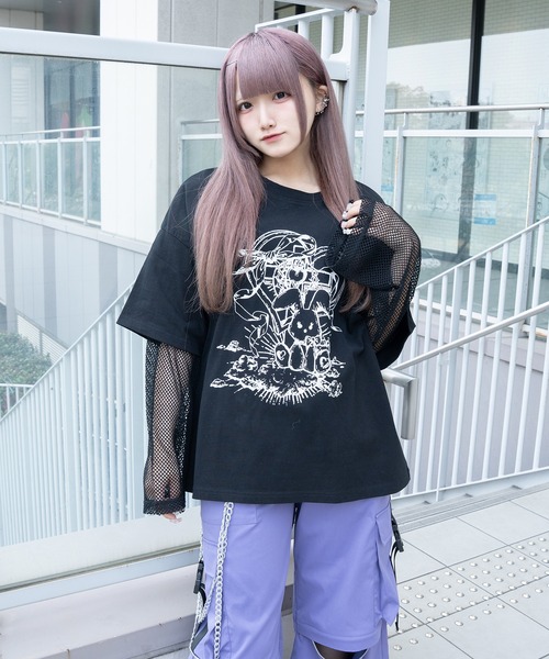 Pal elfy（パルエルフィー）の「ドッキングイラストＴシャツ（Tシャツ/カットソー・レディース・オフホワイト/ブラック/ブラック系その他2/ホワイト系その他/チャコールグレー/ホワイト系その他4/グレー系その他/ホワイト系その他3・フリー）」の8枚目の写真