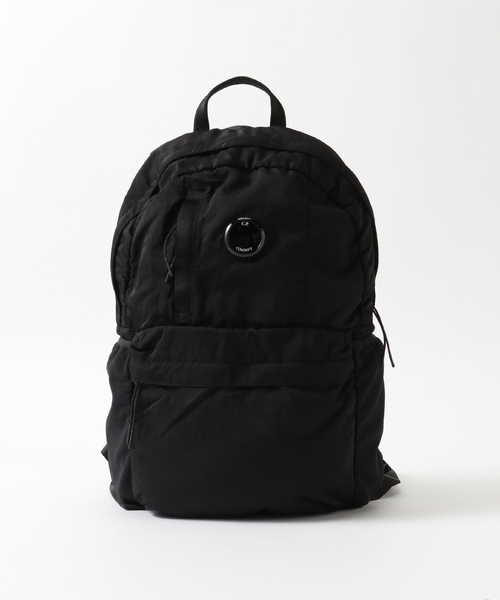 C.P. COMPANY（シーピーカンパニー）の「【C.P. Company / シーピーカンパニー】ACCESSORIES BACK PACK（バックパック/リュック・メンズ・ブラック・FREE）」の2枚目の写真