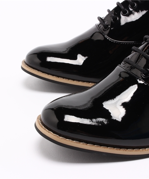 CIAOPANIC（チャオパニック）の「【Ciaopanic】エナメルレースアップSHO（その他シューズ・レディース・ホワイト/ブラック・38/36/37）」の8枚目の写真