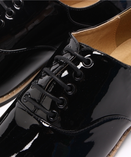 CIAOPANIC（チャオパニック）の「【Ciaopanic】エナメルレースアップSHO（その他シューズ・レディース・ホワイト/ブラック・38/36/37）」の9枚目の写真
