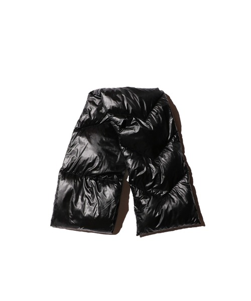 NANGA(ナンガ)の「NANGA/ナンガ PORTABLE LIGHT DOWN MUFFLERポータブルライトダウンマフラー(ユニセックス)(マフラー・メンズ・ブラック/ベージュ/ネイビー/モカ/カーキ・FREE)」の3枚目の写真