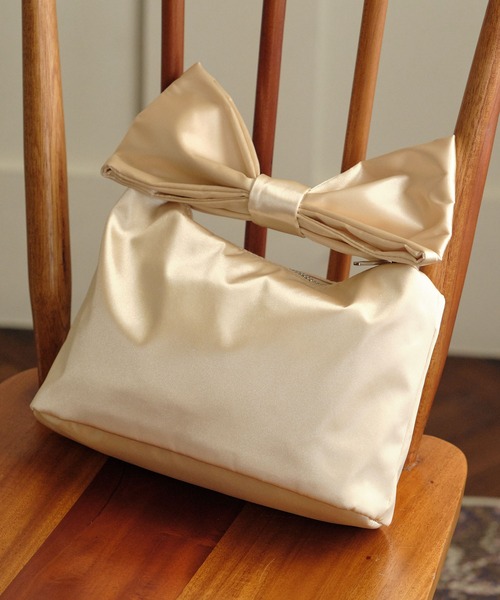 ZAKKA-BOX(ザッカボックス)の「リボンハンドルバッグ(ハンドバッグ・レディース・アイボリー/ブラック・FREE)」の2枚目の写真