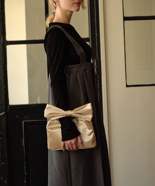 ZAKKA-BOX(ザッカボックス)の「リボンハンドルバッグ(ハンドバッグ・レディース・アイボリー/ブラック・FREE)」の6枚目の写真