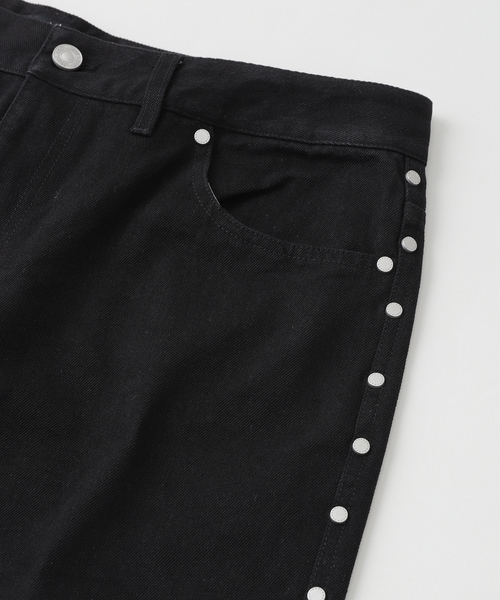 AFB(エーエフビー)の「【AFB / エーエフビー】SUPER BAGGY STUDDED PANTS(デニムパンツ・メンズ・ブラック/ブルー系その他・MEDIUM/LARGE)」の4枚目の写真