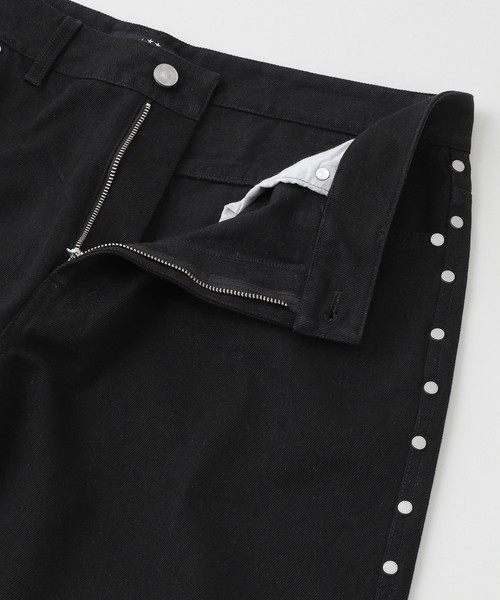 AFB(エーエフビー)の「【AFB / エーエフビー】SUPER BAGGY STUDDED PANTS(デニムパンツ・メンズ・ブラック/ブルー系その他・MEDIUM/LARGE)」の5枚目の写真