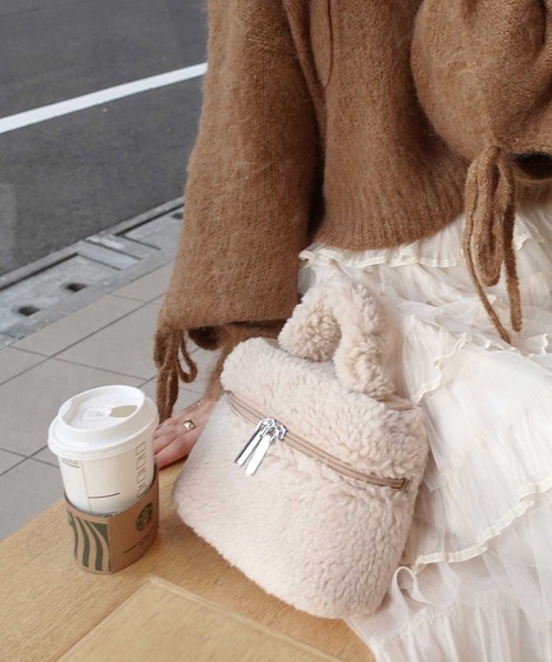 CORNERS(コーナーズ)の「ボアバニティミニバッグ(ショルダーバッグ・レディース・アイボリー/ブラウン/ベージュ・FREE)」の12枚目の写真