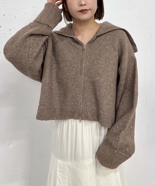 archives（アルシーヴ）の「スパンコールＢＩＧカラーＷｚｉｐニット（ニット/セーター・レディース・モカ/アイボリー/ブルーグレー/ピンクベージュ・MEDIUM）」の4枚目の写真