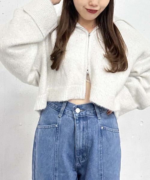 archives（アルシーヴ）の「スパンコールＢＩＧカラーＷｚｉｐニット（ニット/セーター・レディース・モカ/アイボリー/ブルーグレー/ピンクベージュ・MEDIUM）」の14枚目の写真