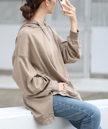 Sawa a la mode（サワアラモード）の「スリット入りスウェットフーディー（パーカー）」