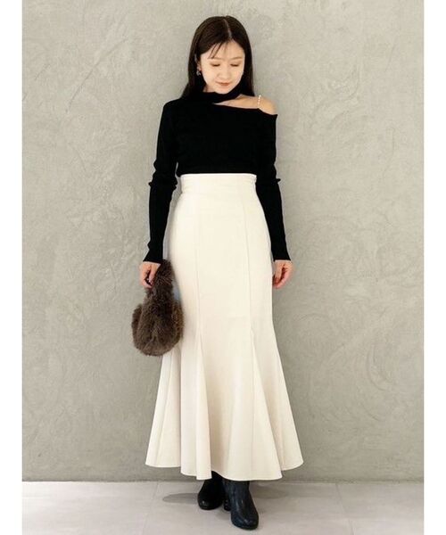 MERCURYDUO（マーキュリーデュオ）の「ショルダーパールチェーンロングスリーブニット（ニット/セーター・レディース・アイボリー/ブラック/チャコールグレー・FREE）」の20枚目の写真