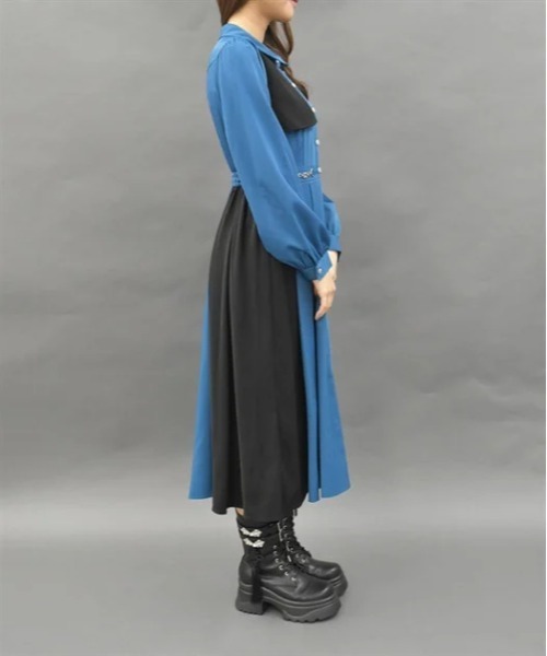 axes femme POETIQUE（アクシーズファムポエティック）の「チェーン付バイカラーワンピース（ワンピース・レディース・ブルーグリーン/ブラック/パープル・MEDIUM）」の4枚目の写真