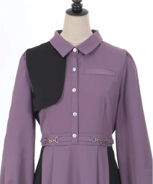 axes femme POETIQUE（アクシーズファムポエティック）の「チェーン付バイカラーワンピース（ワンピース・レディース・ブルーグリーン/ブラック/パープル・MEDIUM）」の13枚目の写真