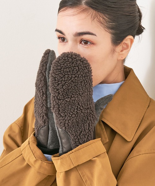 collex（コレックス）の「【福田手袋】【タッチパネル対応】ボアミトングローブ（手袋・レディース・ベージュ/チャコールグレー/ブラック/アイボリー・フリー）」の3枚目の写真