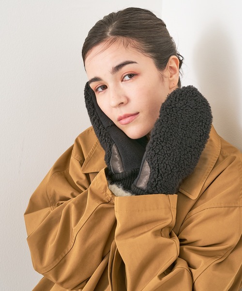 collex（コレックス）の「【福田手袋】【タッチパネル対応】ボアミトングローブ（手袋・レディース・ベージュ/チャコールグレー/ブラック/アイボリー・フリー）」の5枚目の写真