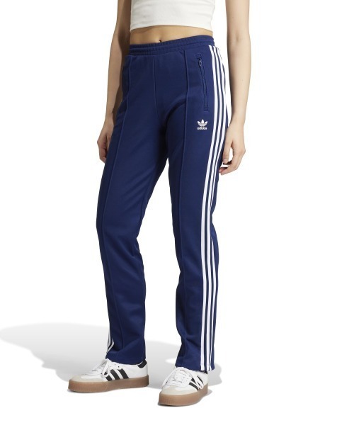 Adidas ベッケンバウアー　トラックパンツ　ネイビー 新品タグ付き。adidas originals ベッケンバウアー トラックパンツ