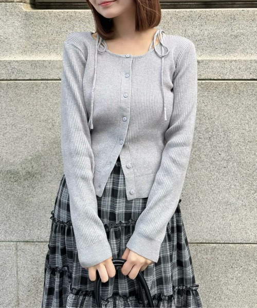 clear（クリア）の「肩リボンニットカーディガン[細見え　大人カジュアル] ≪2024AW新作≫（ニット/セーター・レディース・アイボリー/ブラウン/グレー/ブラック/サックスブルー・F）」の7枚目の写真