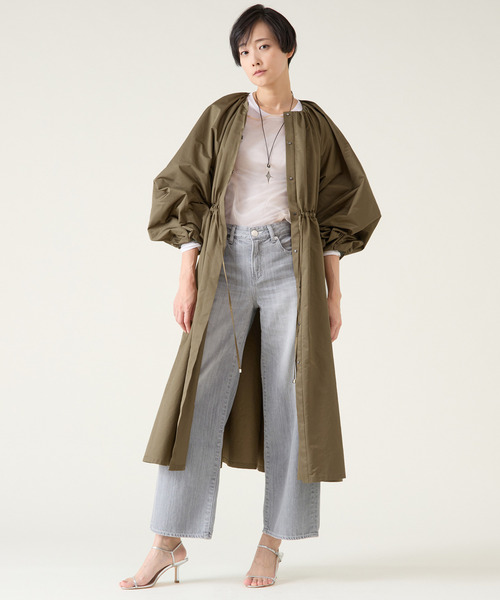 martinique（マルティニーク）の「タンブラータフタギャザーコート（その他アウター・レディース・オフホワイト/ネイビー/カーキ・FREE）」の2枚目の写真