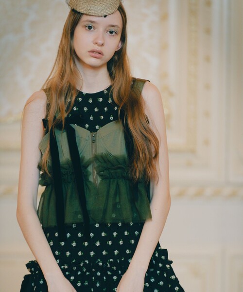 CAROLINA GLASER（カロリナ グレイサー）の「コルセット風キャミソール（キャミソール・レディース・ブラック/オリーブ・ONE SIZE）」の2枚目の写真