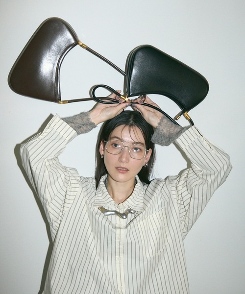 Lutim by u（ルチバイユー）の「Curve cut handbag / カーブカットハンドバック（ハンドバッグ・レディース・ブラック/ブラウン/ダークブラウン・FREE）」の21枚目の写真