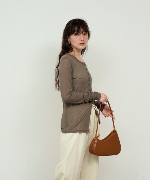 Lutim by u（ルチバイユー）の「Curve cut handbag / カーブカットハンドバック（ハンドバッグ・レディース・ブラック/ブラウン/ダークブラウン・FREE）」の10枚目の写真