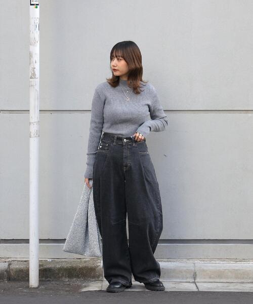 SOMETHING(サムシング)の「SOMETHING(サムシング)【WEB限定】「HANA」タックテーパード(デニムパンツ・レディース・ブラック・XS/S/L/M)」の14枚目の写真