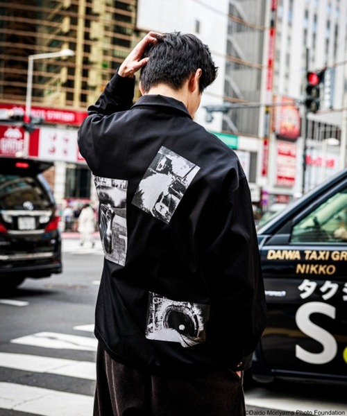 niko and...（ニコアンド）の「【森山大道】コラボシャツ（シャツ/ブラウス・メンズ・オフホワイト/チャコール・MEDIUM/LARGE）」の15枚目の写真